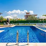 Delfin * Ortaca